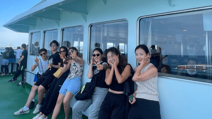 아무도 나를 모르는 곳으로